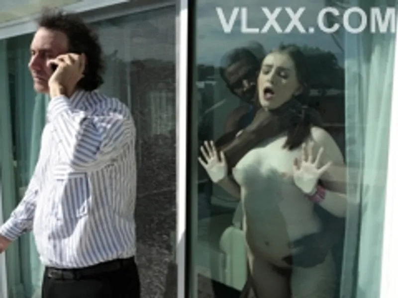 Dẫn eny da đen về nhà chơi rồi lén lút trước mặt ba mình