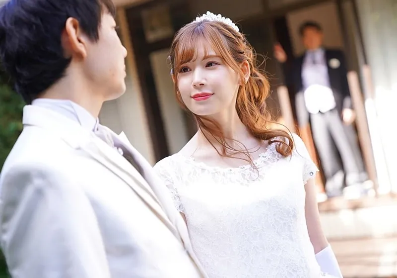 Bố ông chồng nện vợ sắp cưới của con trai ngay sau lễ cưới của con trai